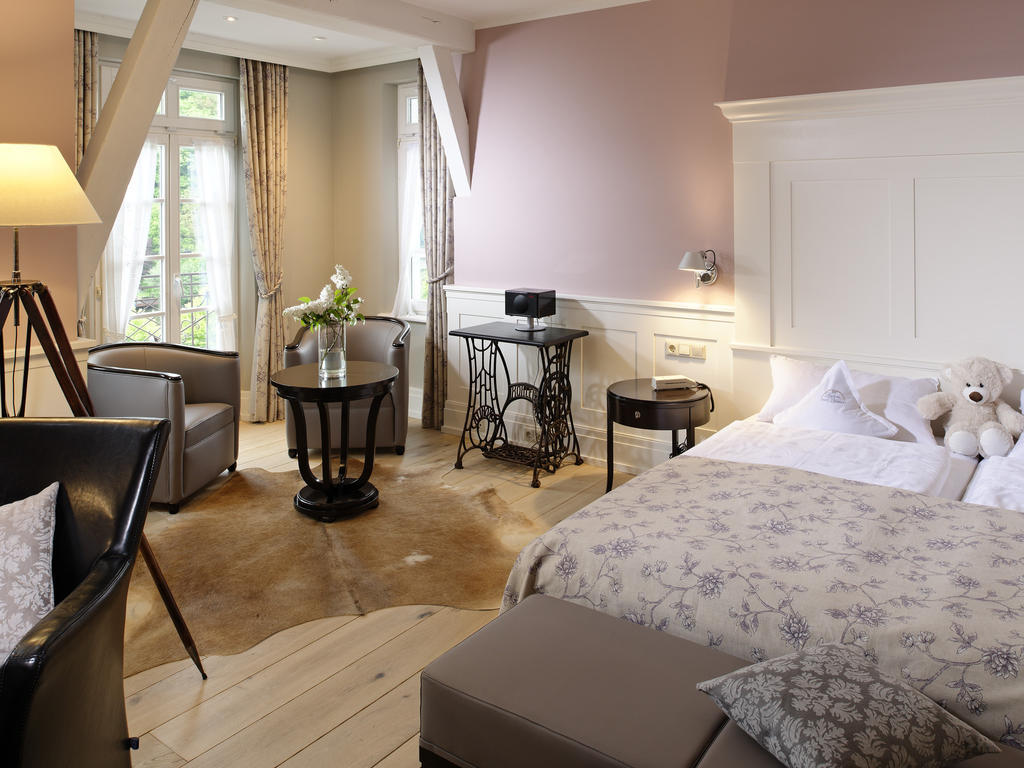 Landhotel Zum Baeren Balduinstein Room photo